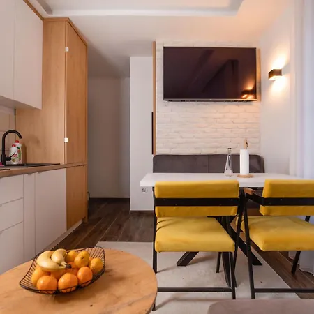 Attic Апартаменты